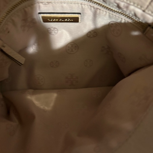 Tory Burch Blush Leather Shoulder Bag - Picture 11 of 11